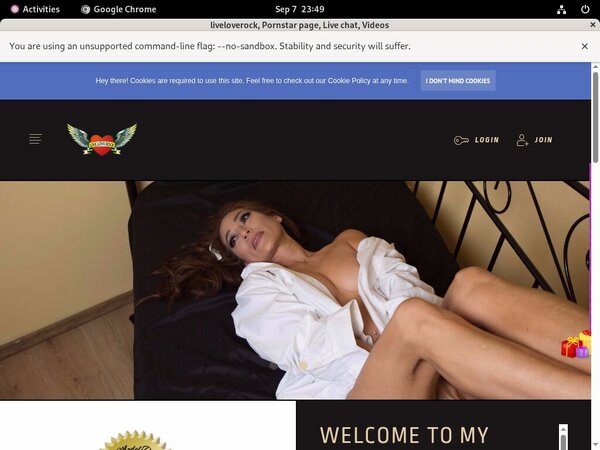 Free Liveloverock.modelcentro.net Full